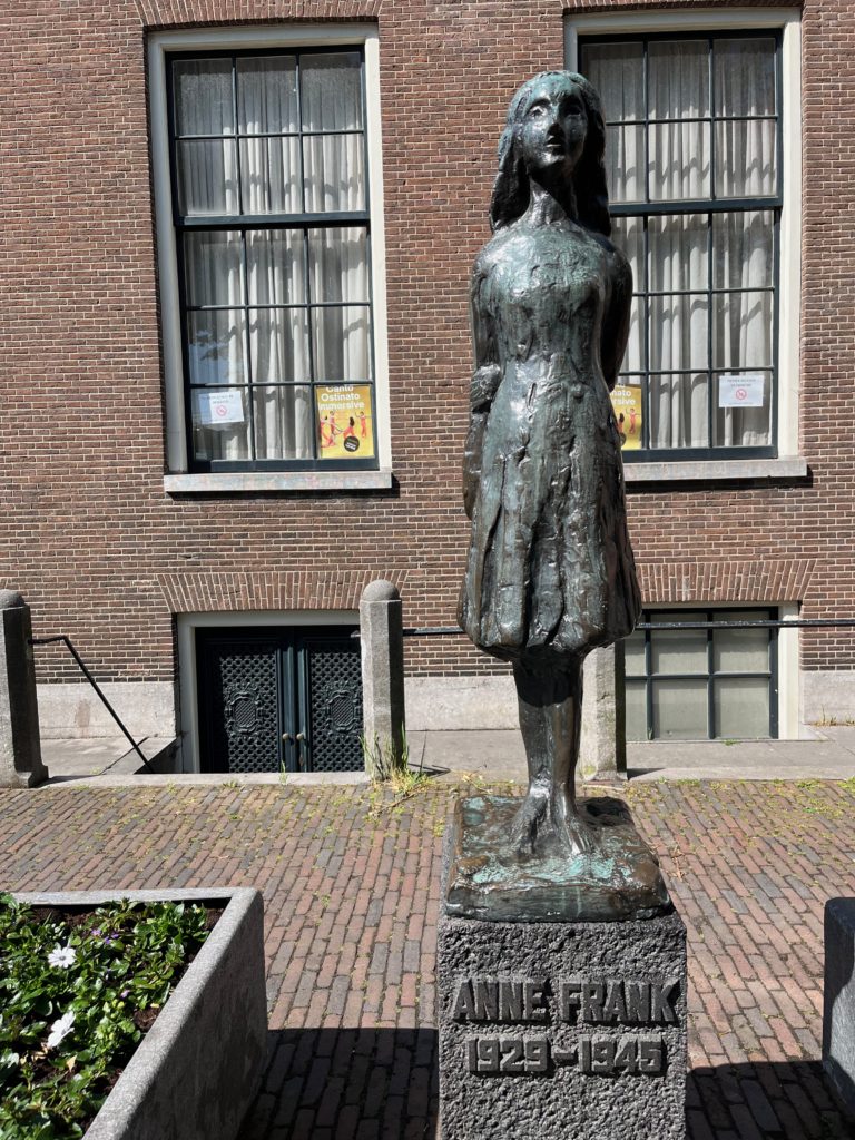 Statue of Anne Frank in Amsterdam