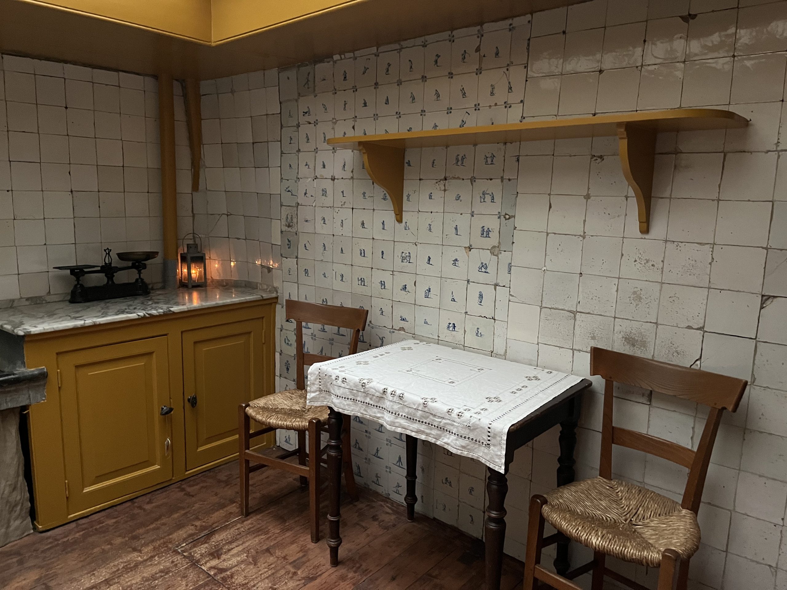 Our Lord in the Attic Museum kitchen with original a7th century Dutch tiles