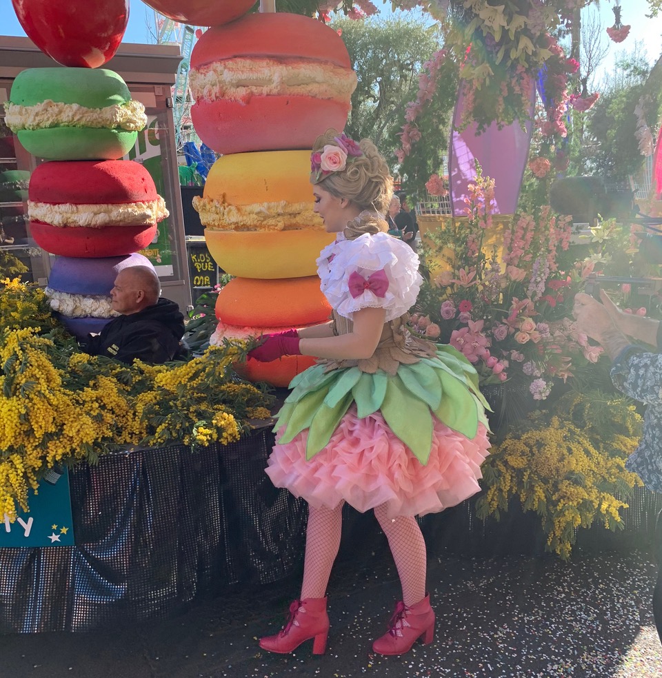 Float with giant macarons and flowers at Nice Carnival